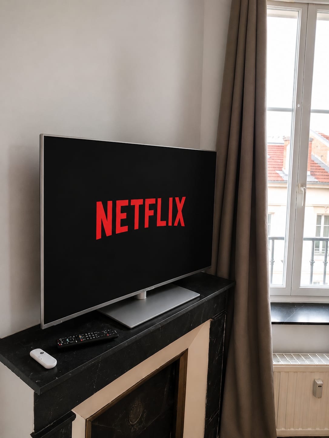 Großer Fernseher und Streaming-Plattformen